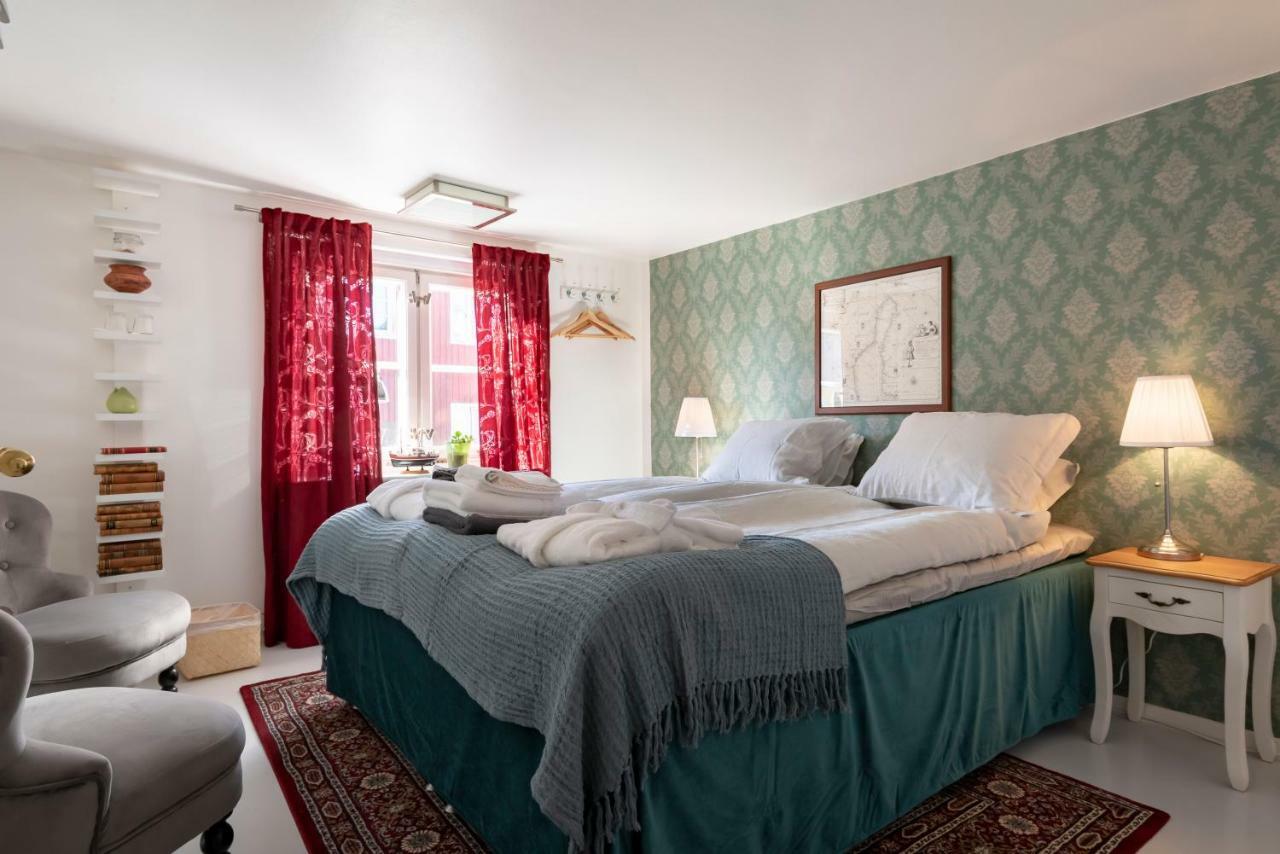 Fregatten Bed & Breakfast 卡尔斯克鲁纳 外观 照片